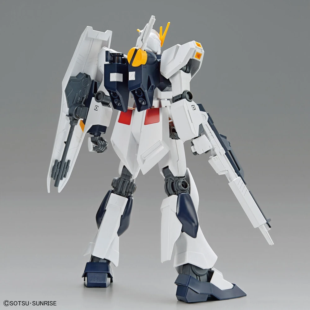 EG-29-Nu-Gundam-3