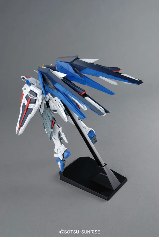 MG-Freedom-Gundam-29-5