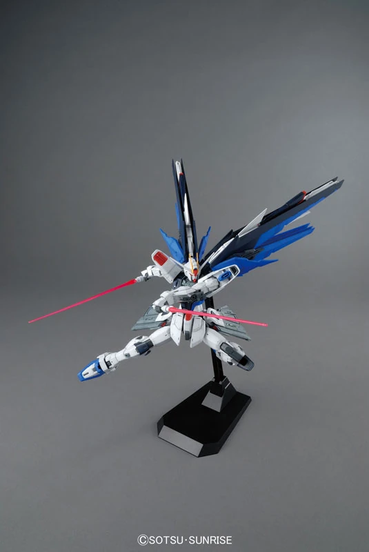 MG-Freedom-Gundam-29-6