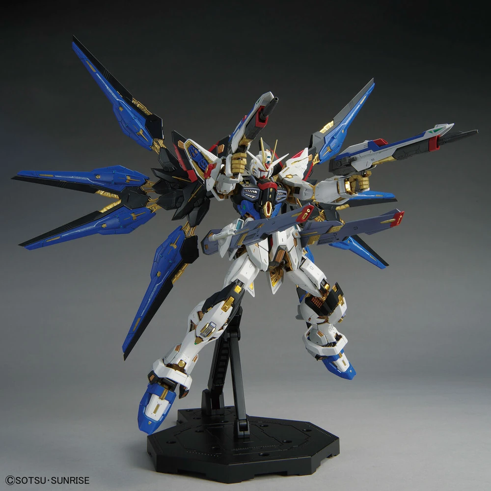 MGEX-Strike-Freedom-Gundam-3