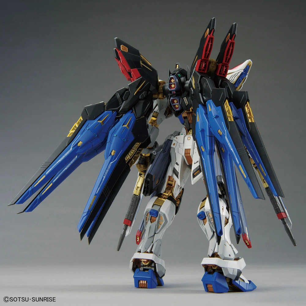 MGEX-Strike-Freedom-Gundam-6