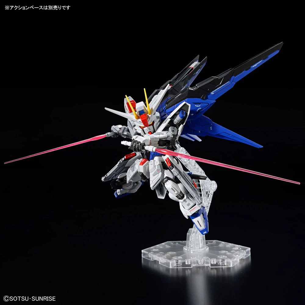 MGSD-Freedom-Gundam-10
