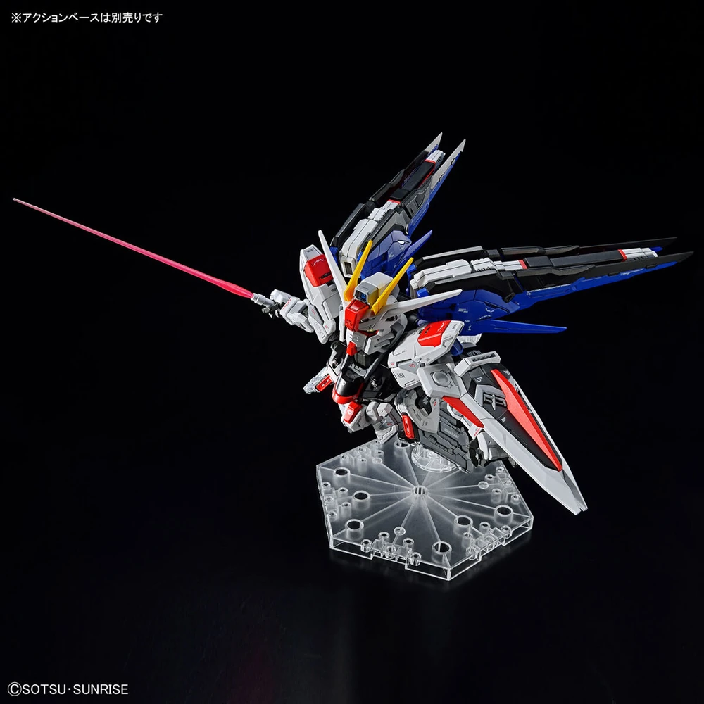 MGSD-Freedom-Gundam-11