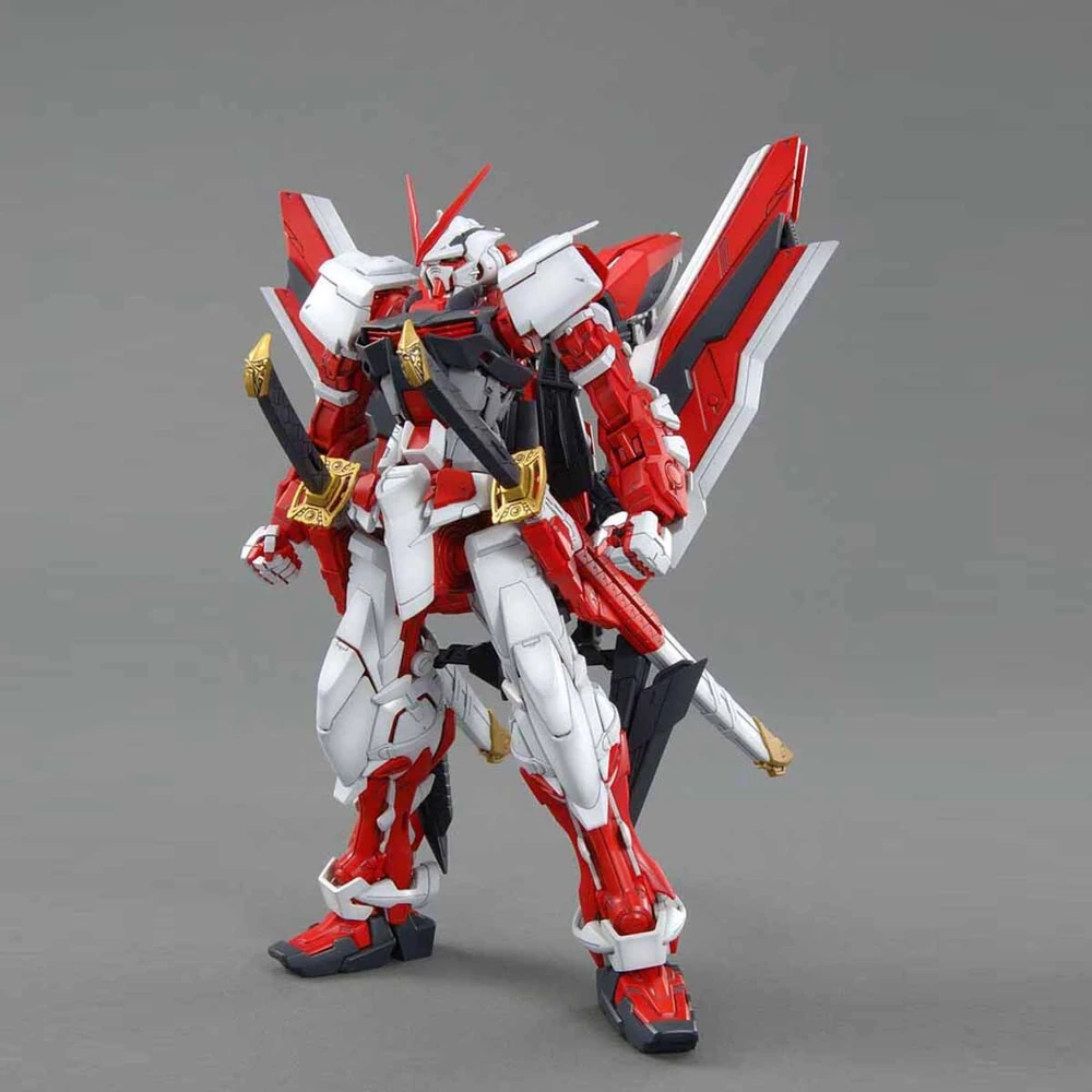 MG_Gundam_Astray_Red_Frame_Kai_1