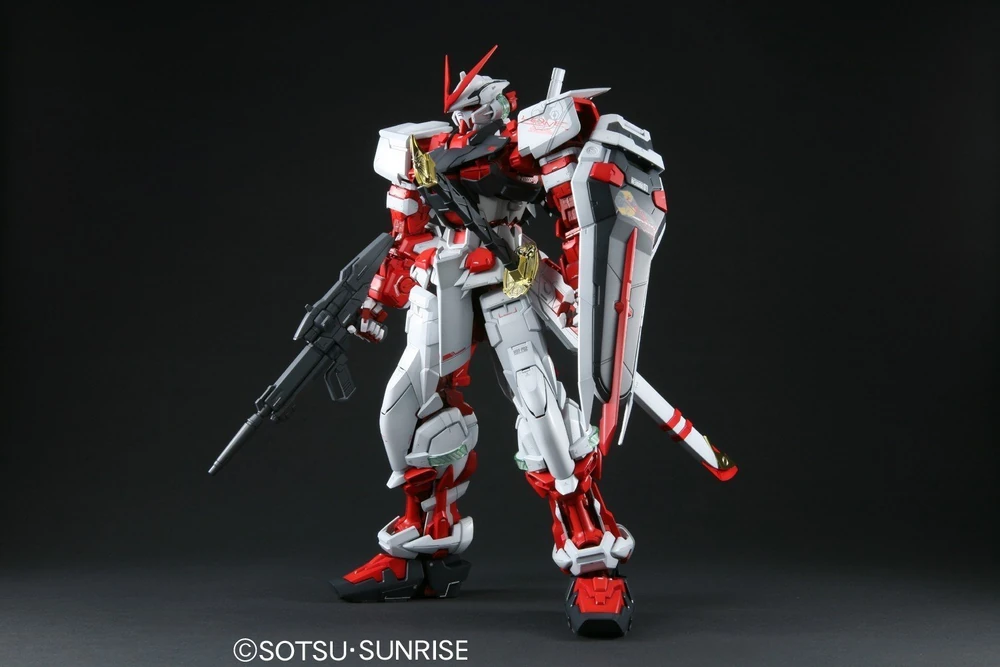 PG-Gundam-Astray-Red-Frame-1