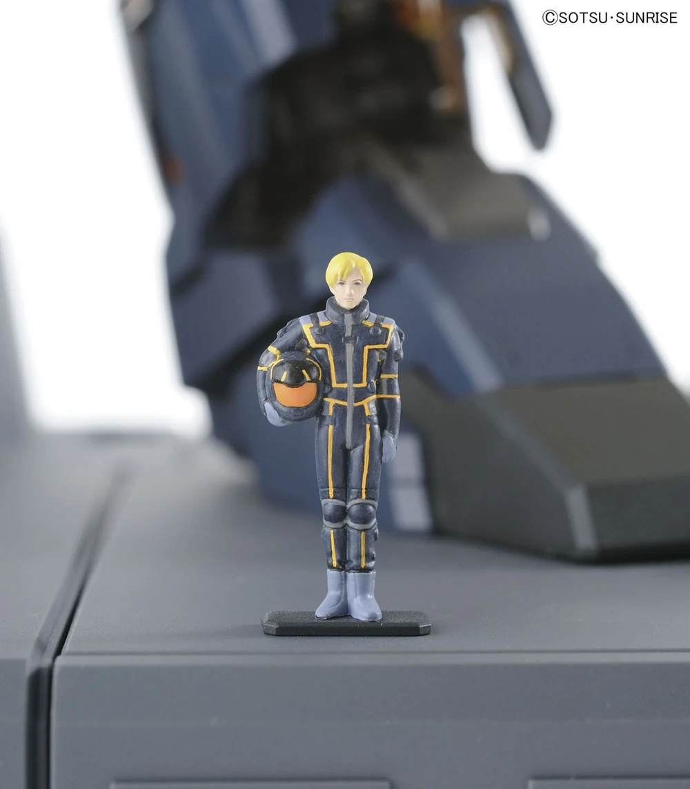 PG-Unicorn-Gundam-02-Banshee-Norn-8