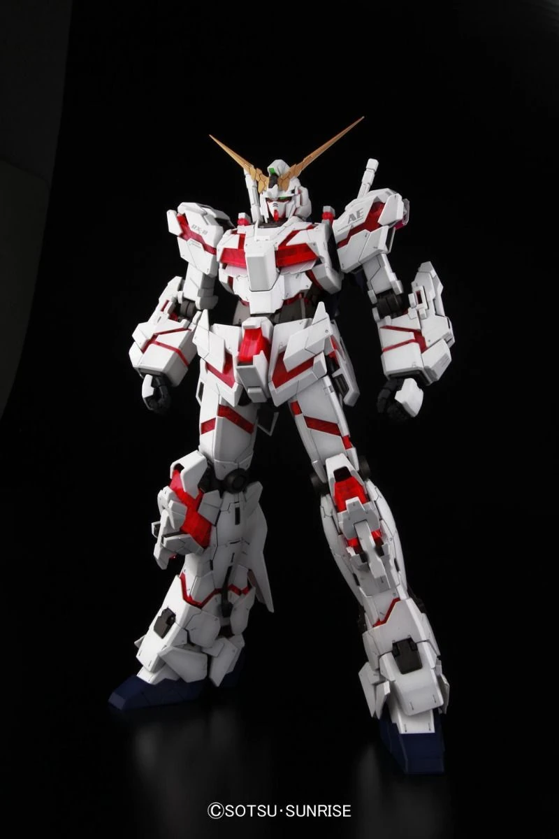 PG-Unicorn-Gundam-1