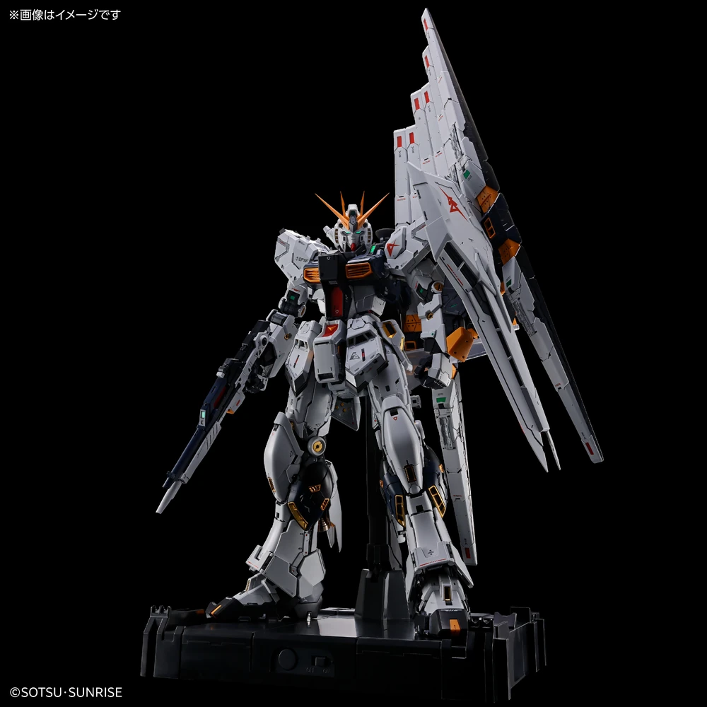 PG-UNLEASHED-Nu-Gundam-1